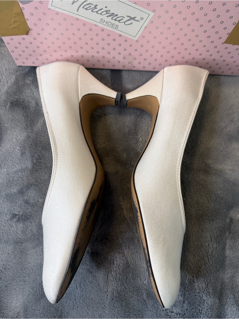 Marionat Women's White Ivory Pointed-Toe Satin Sheen Pump Size 8.5M Dyeable. - Picture 6 of 14